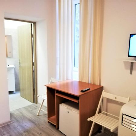 Studio Piata Amzei 1 Apartamento Bucarest Exterior foto
